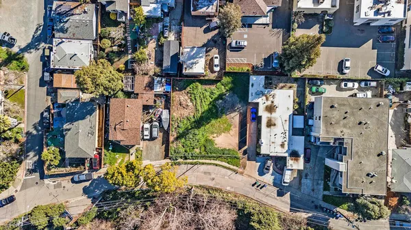 a view of a garden with a fountain