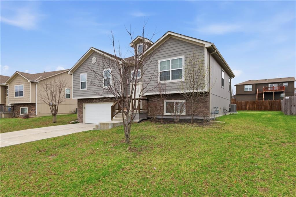 17170 South Kill Creek Road Gardner, KS 66030 - Photo 4 of 31