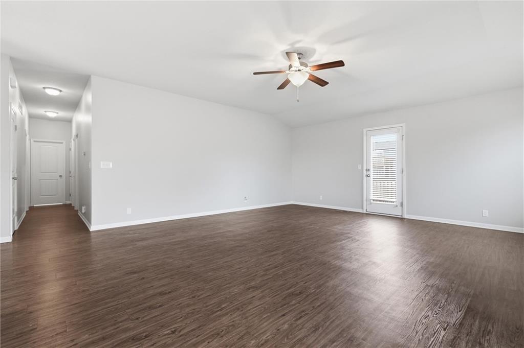 17170 South Kill Creek Road Gardner, KS 66030 - Photo 6 of 31