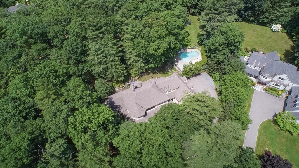 10 Cutter's Bluff Weston, MA 02493 - Photo 34 of 34 an aerial view of a house with a yard