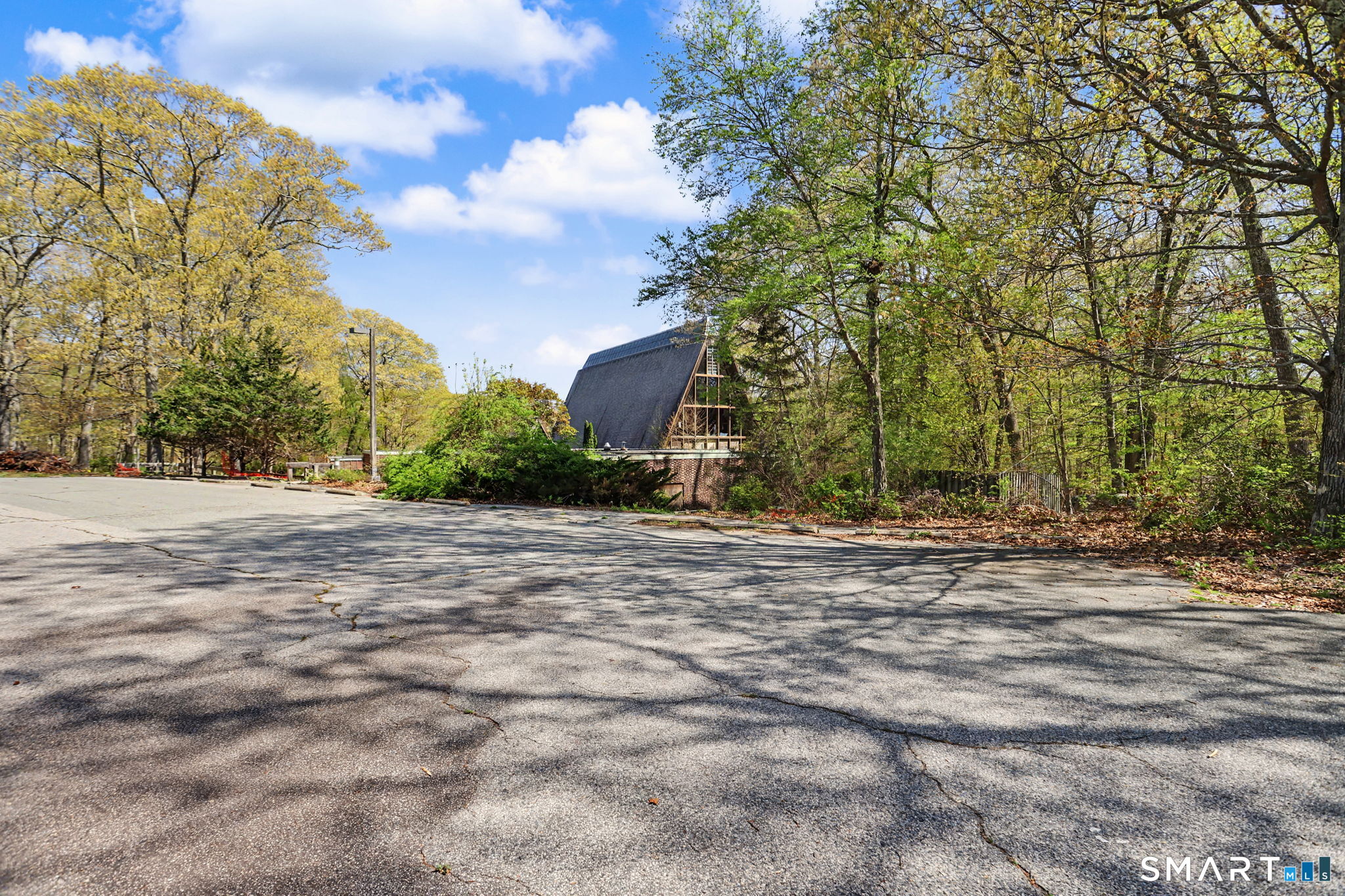 231 Gungywamp Road Groton, CT 06340 - Photo 2 of 13