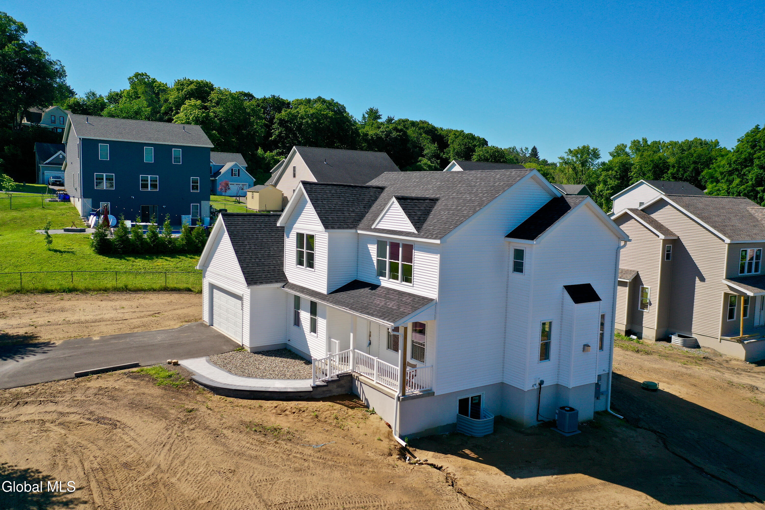 802 South Ravine Road Niskayuna, NY 12309 - Photo 12 of 60 4