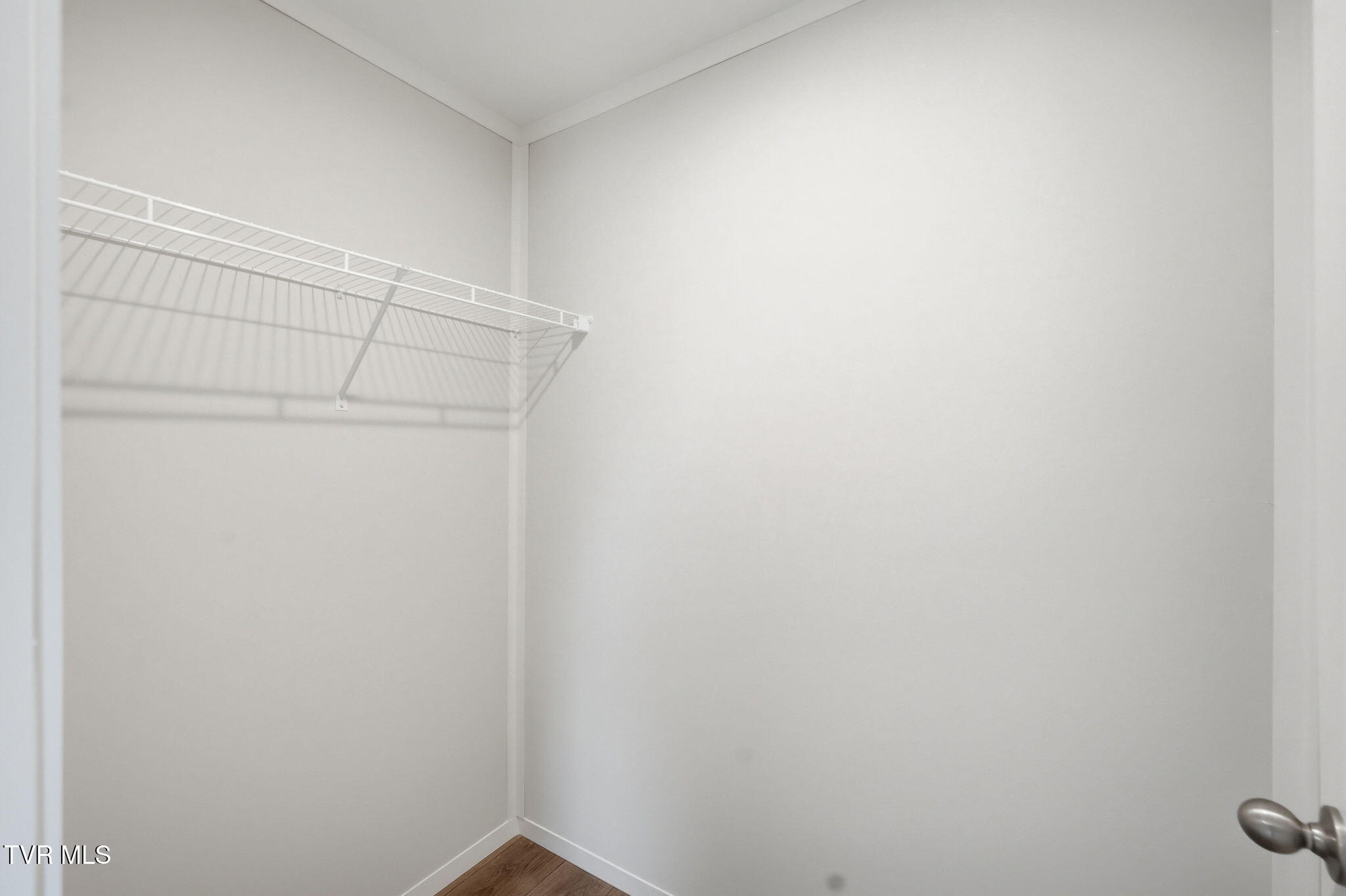 880 Ricker Road Greeneville, TN 37743 - Photo 22 of 29 WALK IN CLOSET