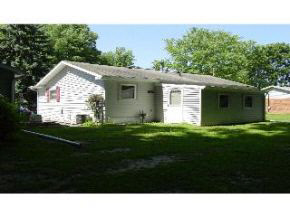 5955 East Robinson Road Bloomington, IN 47408 - Photo 2 of 3