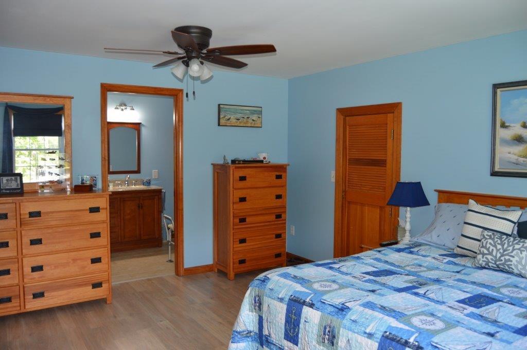 106 Roderick Road Winslow, ME 04901 - Photo 28 of 38 25masterbedroom