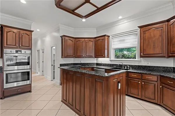 $685,000 | 31 Cypress Point Lane, New Orleans, LA 70131
