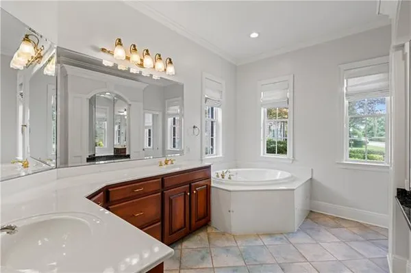 $685,000 | 31 Cypress Point Lane, New Orleans, LA 70131