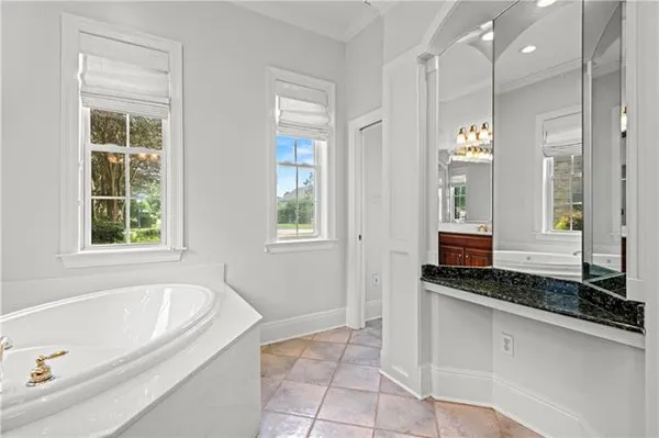 $685,000 | 31 Cypress Point Lane, New Orleans, LA 70131