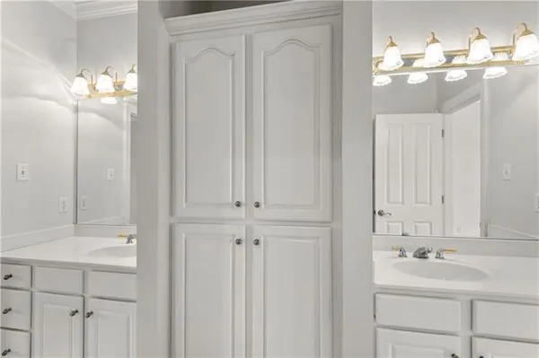 $685,000 | 31 Cypress Point Lane, New Orleans, LA 70131