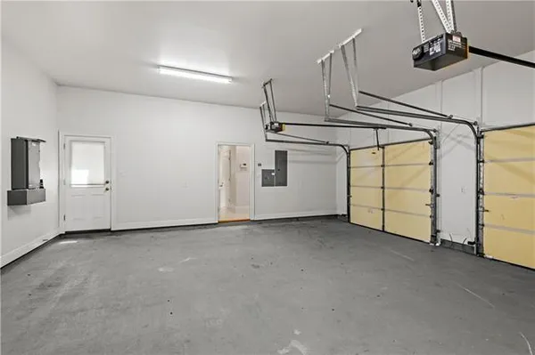 $685,000 | 31 Cypress Point Lane, New Orleans, LA 70131