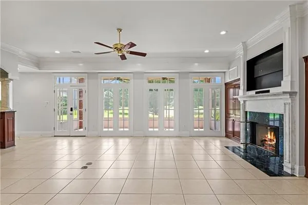 $685,000 | 31 Cypress Point Lane, New Orleans, LA 70131