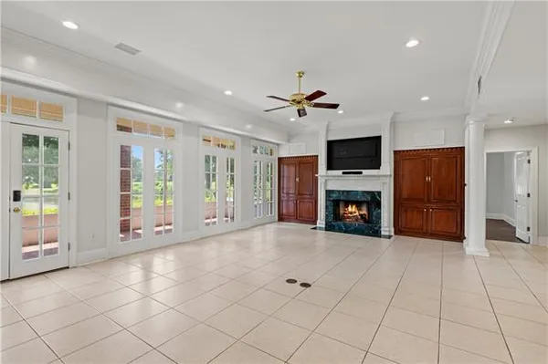 $685,000 | 31 Cypress Point Lane, New Orleans, LA 70131