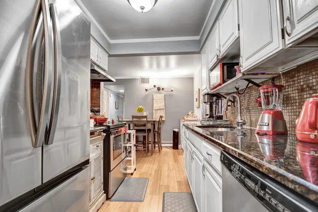 $209,873 | 4119 West 98th Street, Unit A, Oak Lawn, IL 60453