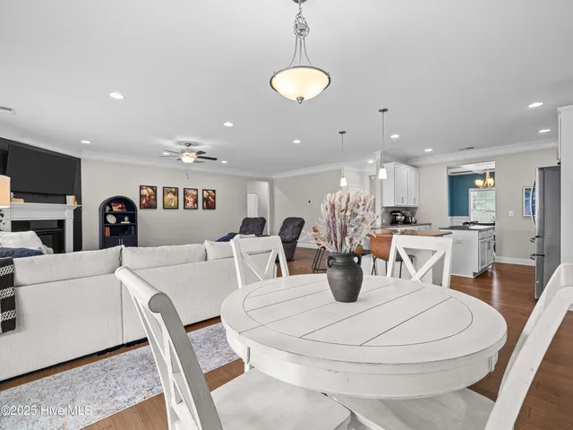 $532,000 | 931 Needlerush Road, Sneads Ferry, NC 28460