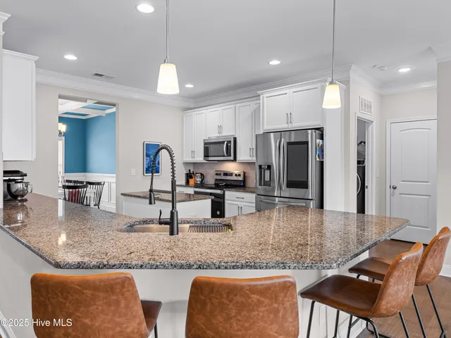 $532,000 | 931 Needlerush Road, Sneads Ferry, NC 28460