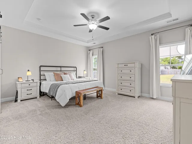 $532,000 | 931 Needlerush Road, Sneads Ferry, NC 28460