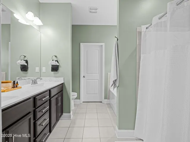 $532,000 | 931 Needlerush Road, Sneads Ferry, NC 28460