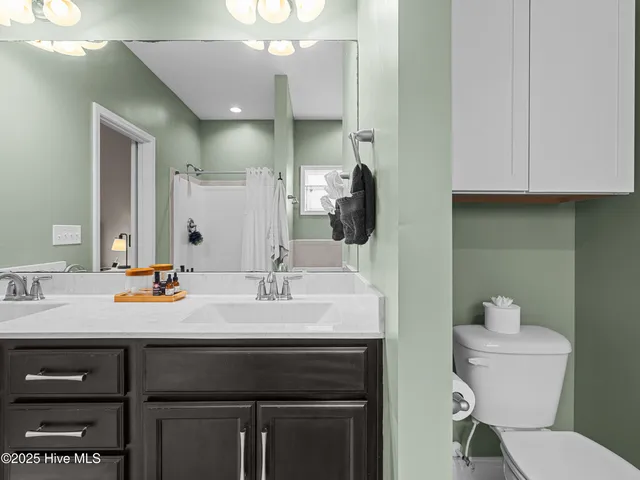 $532,000 | 931 Needlerush Road, Sneads Ferry, NC 28460