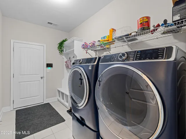 $532,000 | 931 Needlerush Road, Sneads Ferry, NC 28460