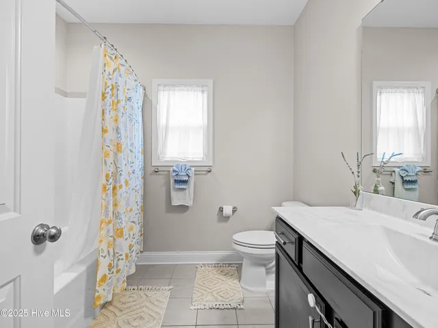 $532,000 | 931 Needlerush Road, Sneads Ferry, NC 28460