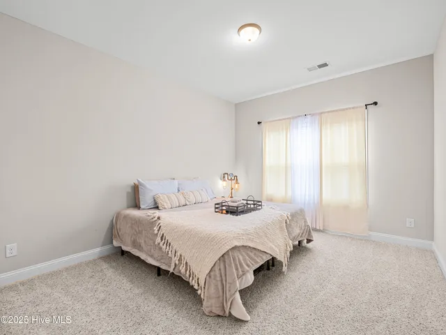 $532,000 | 931 Needlerush Road, Sneads Ferry, NC 28460