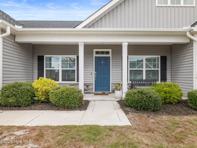 $532,000 | 931 Needlerush Road, Sneads Ferry, NC 28460