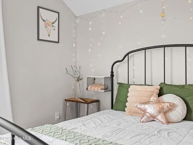 $532,000 | 931 Needlerush Road, Sneads Ferry, NC 28460