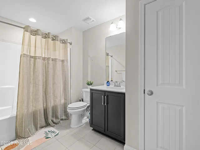 $532,000 | 931 Needlerush Road, Sneads Ferry, NC 28460