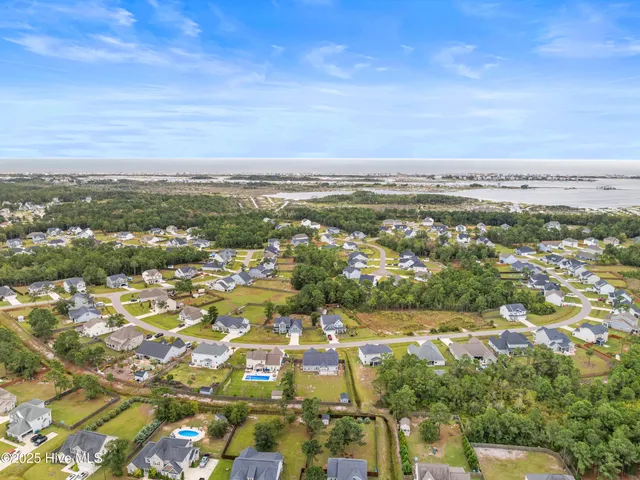 $532,000 | 931 Needlerush Road, Sneads Ferry, NC 28460