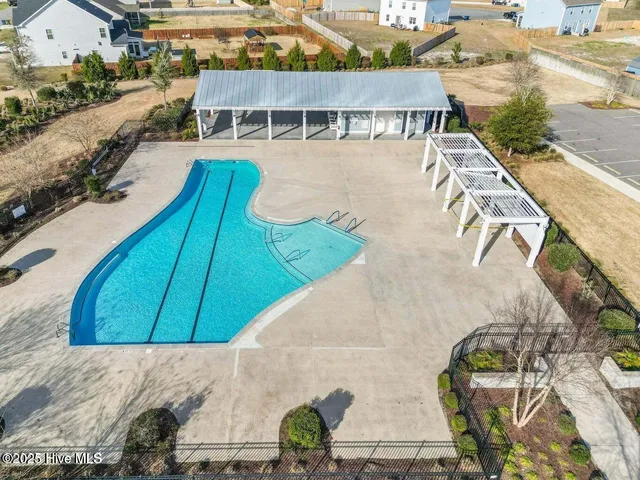 $532,000 | 931 Needlerush Road, Sneads Ferry, NC 28460