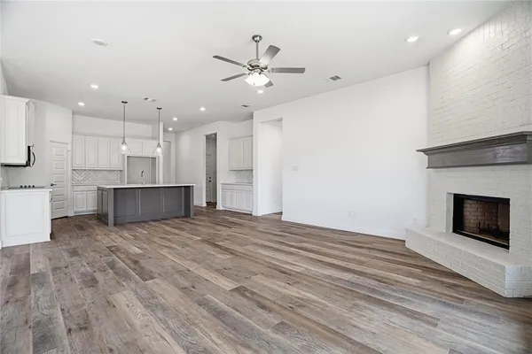 $479,612 | 118 Bitsy, Boyd, TX 76023