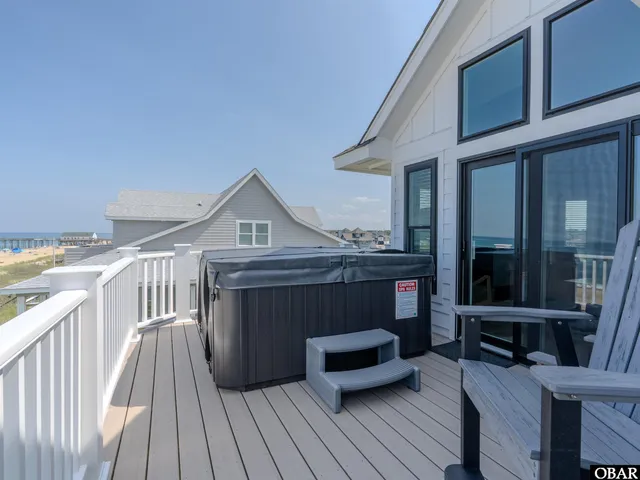 $2,399,000 | 4 Sea Bass Circle, Kitty Hawk, NC 27949