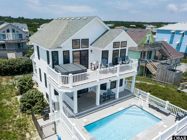 $2,399,000 | 4 Sea Bass Circle, Kitty Hawk, NC 27949