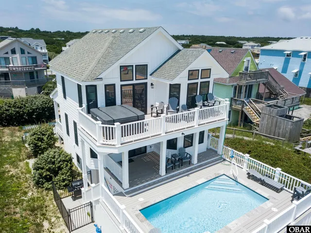 $2,399,000 | 4 Sea Bass Circle, Kitty Hawk, NC 27949
