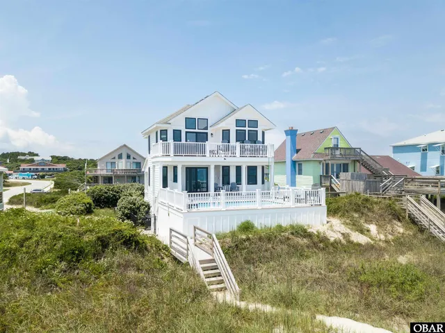 $2,399,000 | 4 Sea Bass Circle, Kitty Hawk, NC 27949