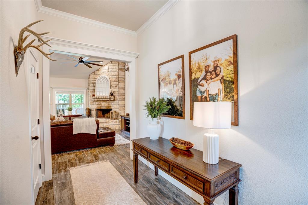 1355 Jay Bird Road Springtown, TX 76082 - Photo 5 of 40 a living room with furniture and a window