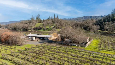 $950,000 | 4900 Old River Road, Ukiah, CA 95482