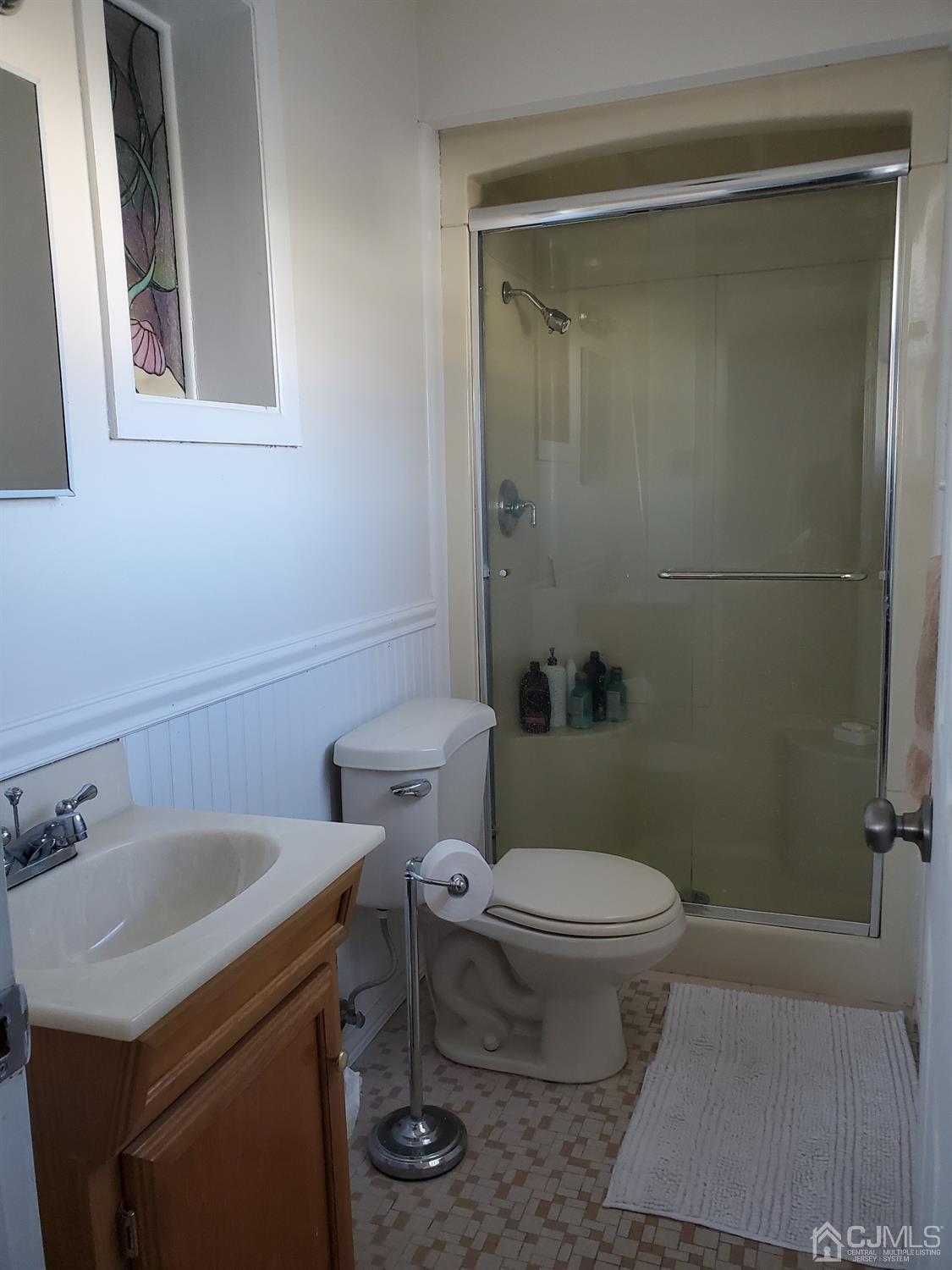 14 Magee Road Edison, NJ 08817 - Photo 28 of 36 Master Bathroom