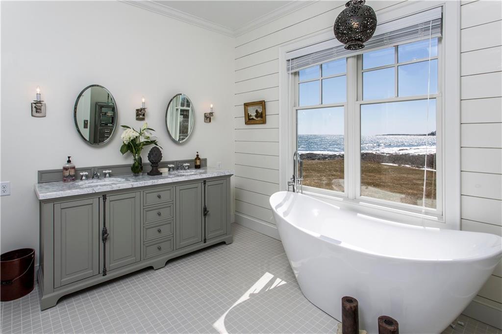 32 McKenney Point Road Cape Elizabeth, ME 04107 - Photo 19 of 22 Photo