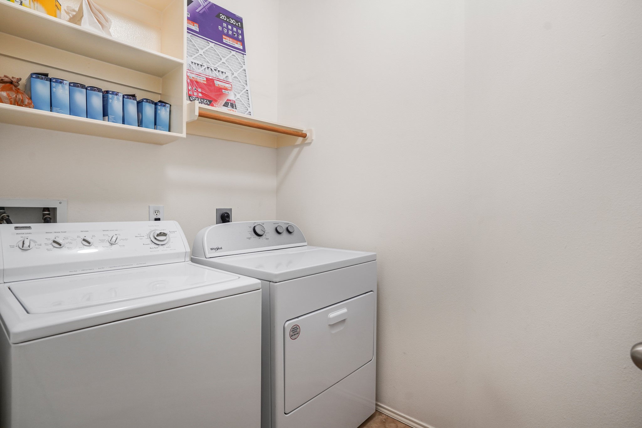 18531 Windy Village Lane Katy, TX 77449 - Photo 11 of 21 a utility room with dryer and washer