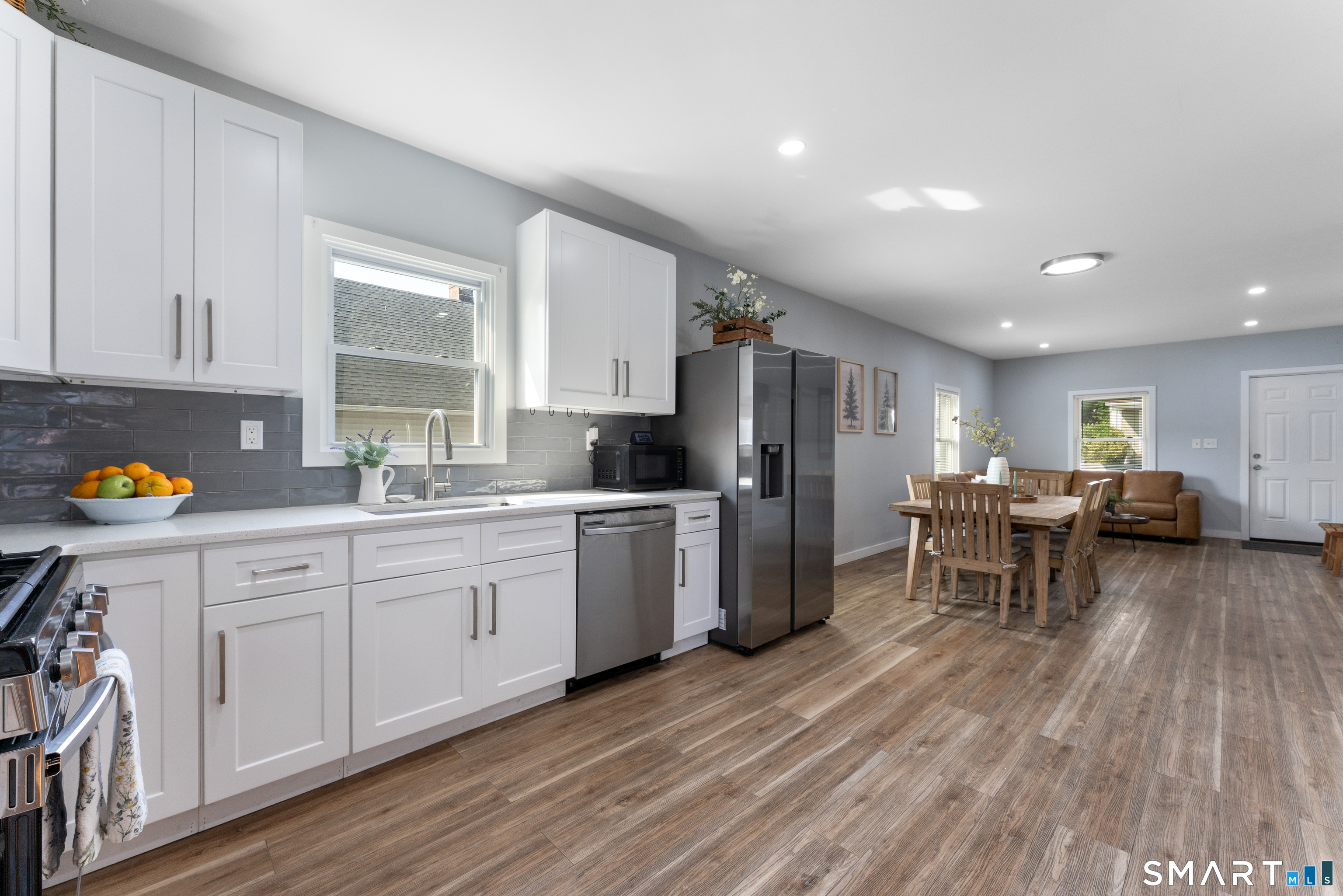 36 Ellis Street Milford, CT 06460 - Photo 10 of 30