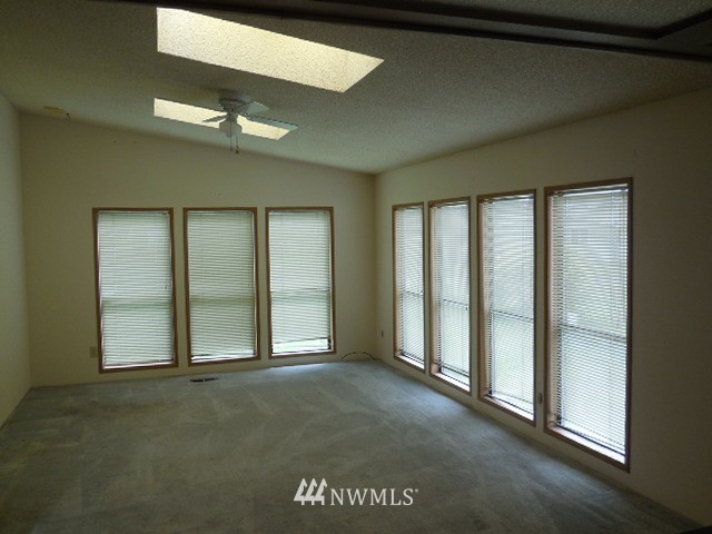 105 Roberts Road Chehalis, WA 98532 - Photo 8 of 20