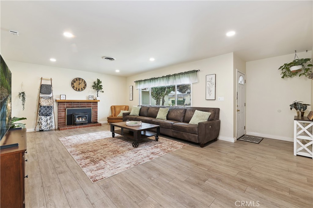 1252 2nd Place Calimesa, CA 92320 - Photo 12 of 28