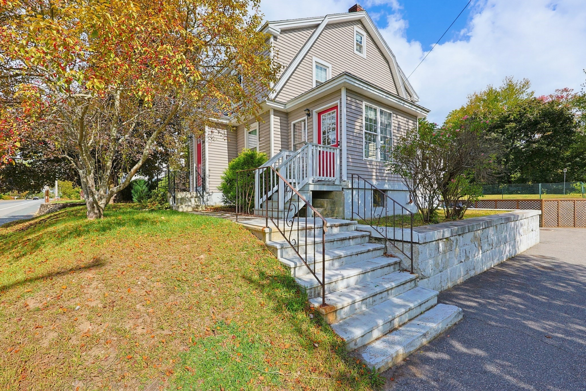 2806 Providence Road Northbridge, MA 01534 - Photo 3 of 42 Gallery Image 3