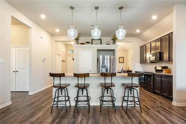 $299,900 | 2004 Dumfries Drive, Bryan, TX 77807