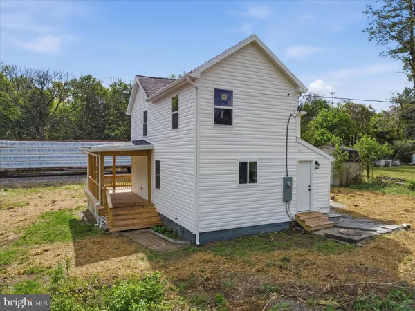 $299,900 | 5909 Charles Town Road, Kearneysville, WV 25430
