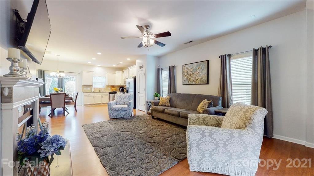 13823 Porter Creek Road Charlotte, NC 28262 - Photo 12 of 47