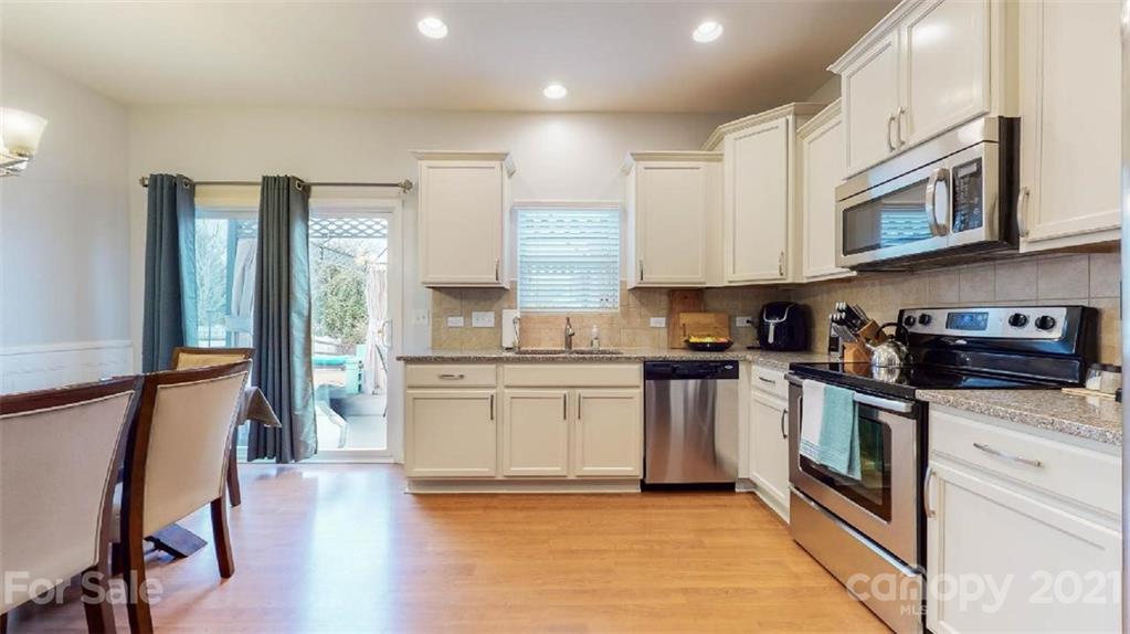13823 Porter Creek Road Charlotte, NC 28262 - Photo 19 of 47