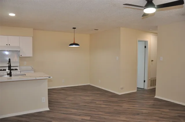 $1,650 | 804 Osage Drive, Unit A, Leander, TX 78641