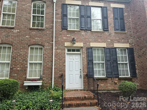 $1,800 | 109 Chawton Lane, Mooresville, NC 28117